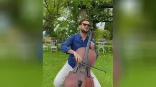 حسِ خوبِ . ‏یه جاهایی تو زندگی میرسی که با تمام وجود حس می‌کنی لحظات خیلی زیبایی