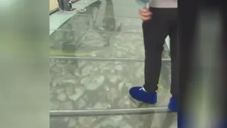 پلی بسیار زیبا و دلهره در ارتفاع 718 متری....چین....