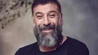 علی انصاریان....