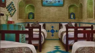 بهترین هتل شیراز_هتل داروش_مجموعه گردشگری در شیراز_هتل قاجاری_امارت قاجاری