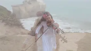 نواختن زیبای ویولون توسط دختر بچه