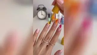 طراحی ناخن با لاک