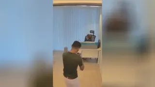 شیشه تمیز