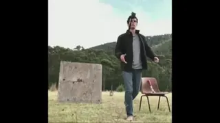 خفن، گنگ تویی بقیه اداتو در میارن! 👽🤘🏽🤘🏽