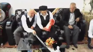 شکستن قند به سبک حاجی