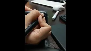 چه جوری چراغ قوه گوشی را رنگی کنید