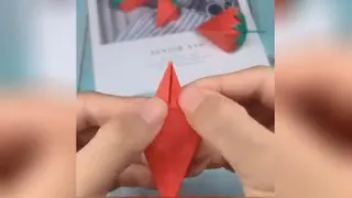 جعبه توت فرنگی بساز🙃😆