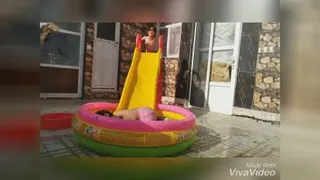 چالش ورود به سرزمین موج های آبی 😂
