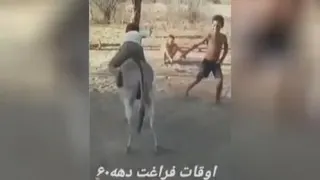ساقی خنده 😂