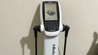 دستگاه آنالیز بدن