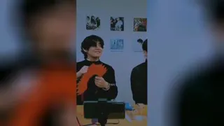 آهنگ خوندن تهیونگ و جونگکوک😭✨️