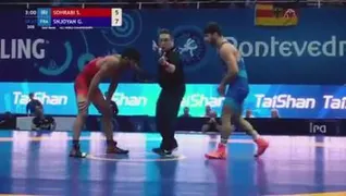 ضربه فنی کردن پهلوان سهرابی