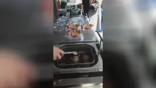 بستنی سرخ کرده