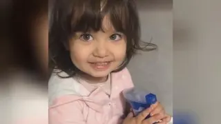 دخترک شیرین زبان🤣🤣