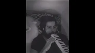 ساز میزنه سگش میخوابه😍