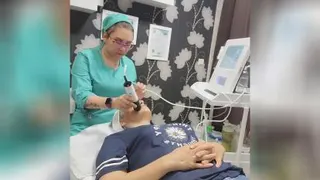مرکز پاکسازی و جوانسازی پوست تهران