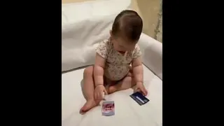 اعتقادی به اسباب بازی نداره😂