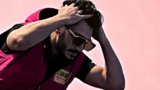 موزیک‌ویدیو‌"فلک"
