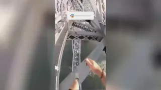 حرکت عجیب و خطرناک(استوری اینسا)