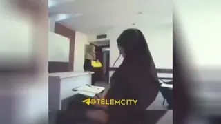 آرایش دختران سرکلاس!😂😅
