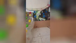 این ویدیو ادویه ها و عرقیات و دمنوش ها هستند.