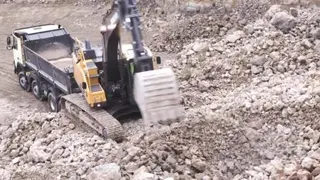 بیل مکانیکی Volvo EC220E