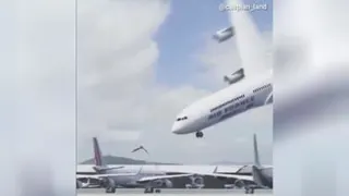 در فرودگاه اهواز