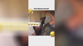 پس اینجوری میخون😂😂