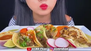 چالش غذاخوردن.اسمر😋🌈