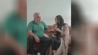 رفتار پدر با دختر 😂😂😂رفتار پدر با پسر 😂😂😂😂😂