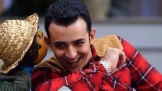 بچه وشادمان