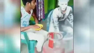 خنده بازار