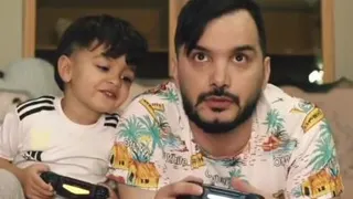 لبخند بزن