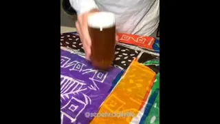 میخواییم ی شیر پسته مشتی درست کنیم 😍😋