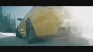 بی ام و در رودخانه یخ زده🤯🤯🤯