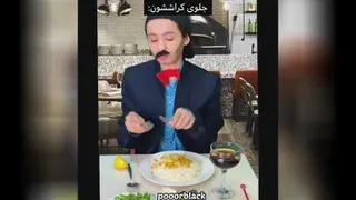 دختراوپسرا موقع غذاخوردن