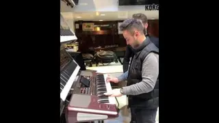 ارگ زنی بازی با روح و جون نبینی از دستت رفته 😍😍