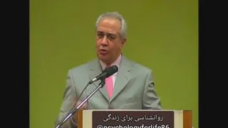 دکتر هولاکویی