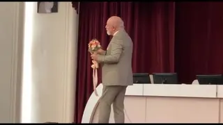 پروفسور آزمندیان