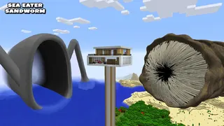 SURVIVING FROM SEA EATER AND SANDWORM in Minecraft Part 2 - Gameplay