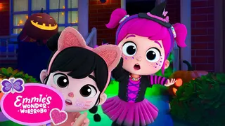 Come to My Haunted House! 👻 | Emmie's Wonder Wardrobe | Halloween Kids Songs