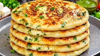 Paneer Naans on Tawa! The Result Will Shock You نان‌ پینری در تاوه