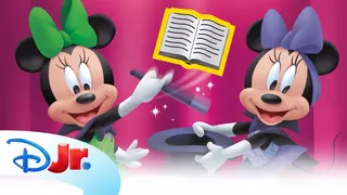 Read Aloud the Minnie: Hocus Bow-cus Book! 📖💕 | Disney Storytime | Disney Jr.