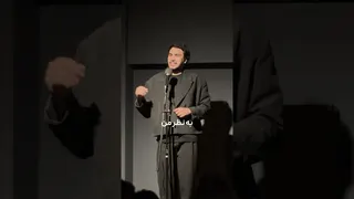 نمایش استندآپ کمدی بلایند دیت توسط طالبان