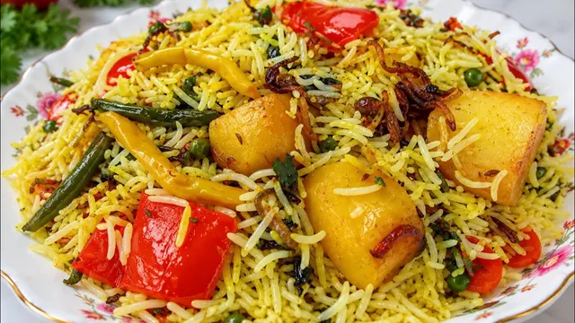 Easy Vegetable Pulao Recipe | Colorful, & Delicious پلو سبزیجات افغانی پلو ترکاری