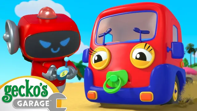 Baby Truck's Beach Day Adventure! 🏖️🚙 Gecko's Garage | Trucks For Children | Cartoons For Kids
