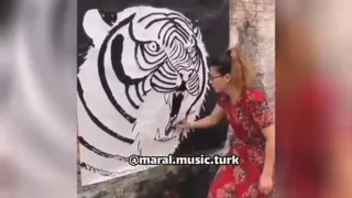 نقاشی حرفه ای به این میگن نبینی ضرر کردی😳