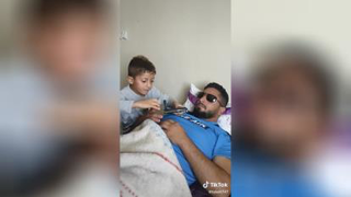 دزدیدن پول از جیب پدر