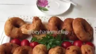 پیراشکی سبزیجات ترکیه ای