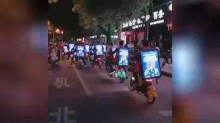 بیلبورد گردانی ؛ شغل جدید